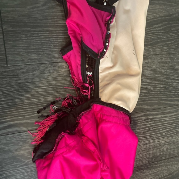 Girls dance costume. - Picture 4 of 4